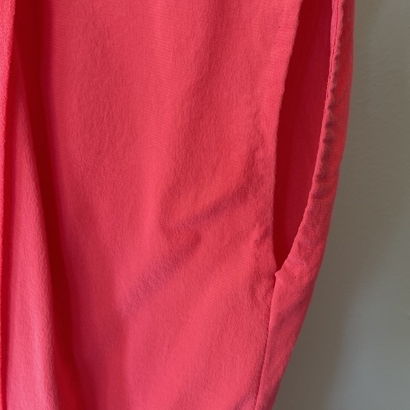 ARITZIA Wilfred silk vneck pink blouse - Picture 7 of 13